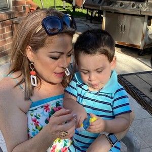 Meet your Posher, Chelo